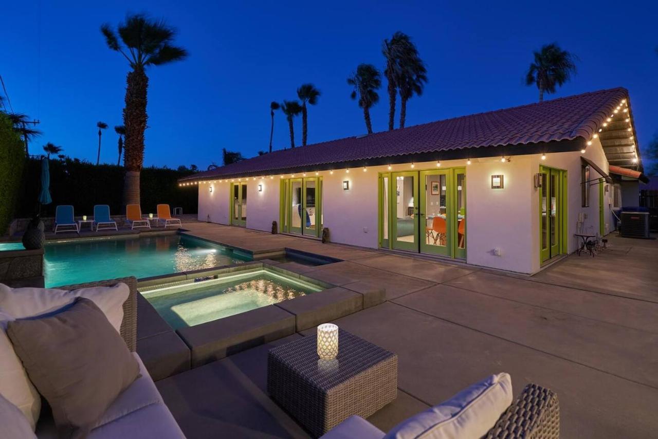 Pineapple Splash! Complete Privacy! Salt Pool! Palm Springs Exteriör bild