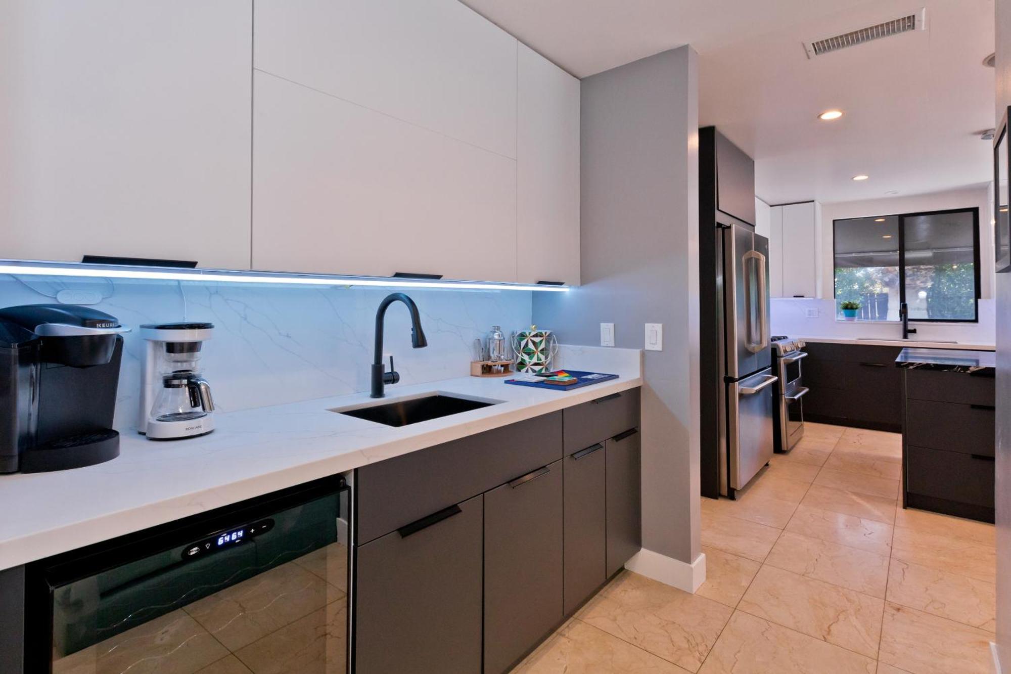 Pineapple Splash! Complete Privacy! Salt Pool! Palm Springs Exteriör bild