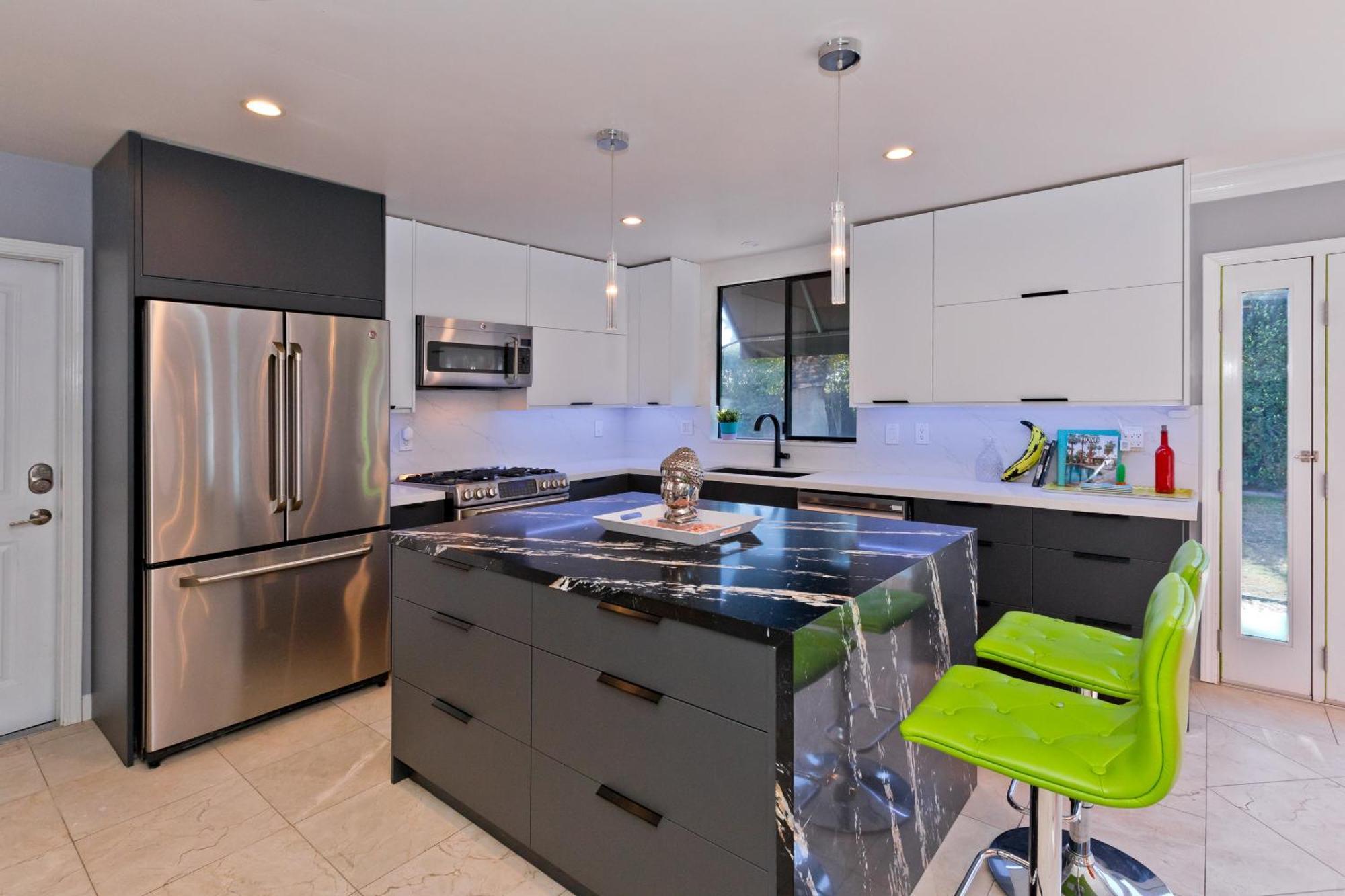 Pineapple Splash! Complete Privacy! Salt Pool! Palm Springs Exteriör bild